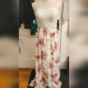 Summer flowery maxi dress
